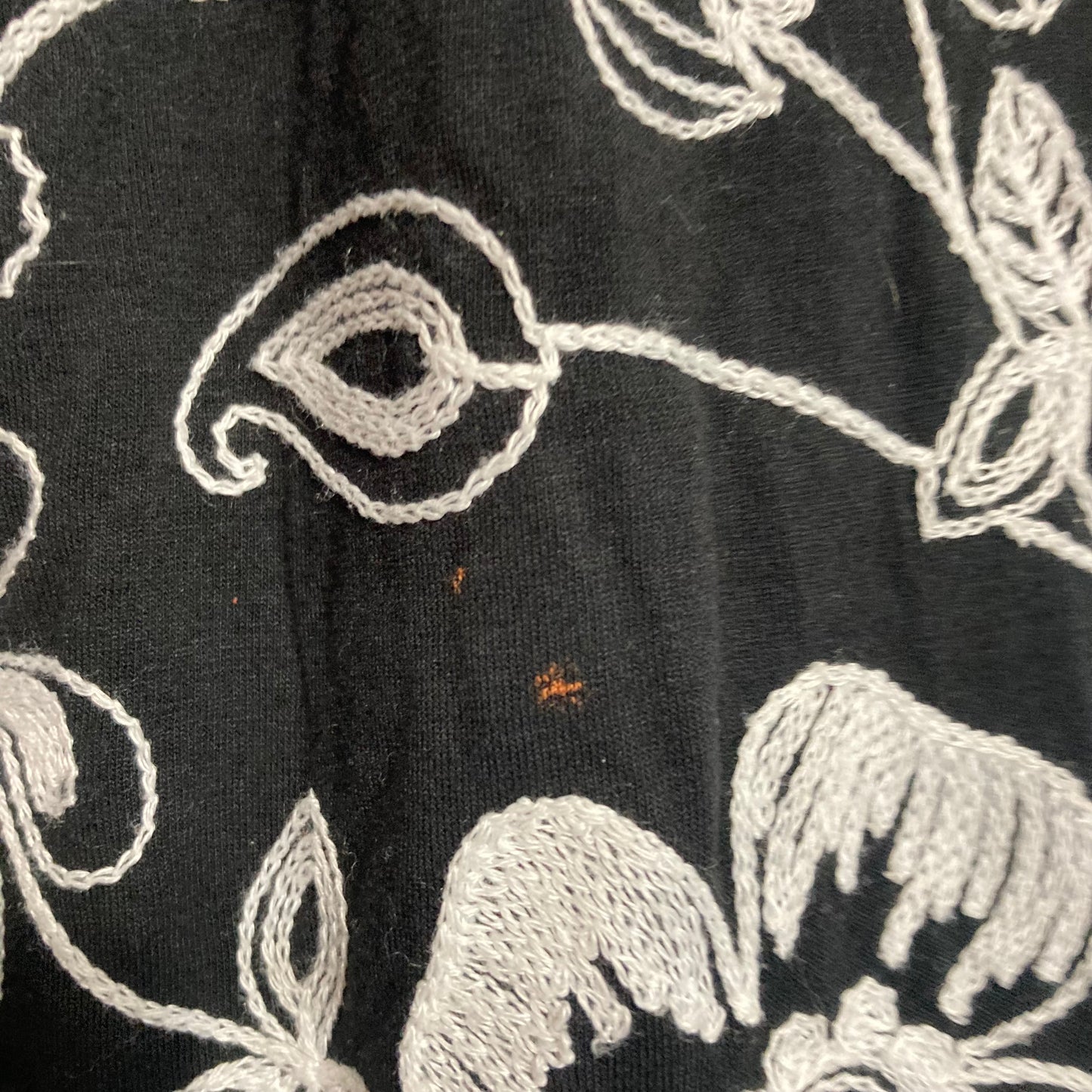 Top - Embroidered Flowers Liv Los Angeles - Small