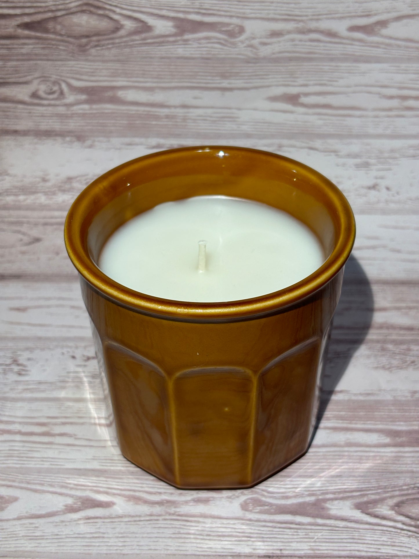 Ceramic Jar Candle - Autumn Breeze Scent